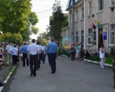 На Прикарпатті невідомі підпалили офіс "Правого сектору" (фото)