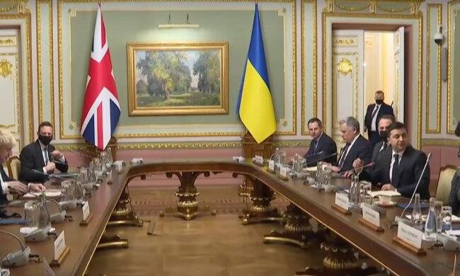 Великобританія і Україна. Фото: скрін youtube