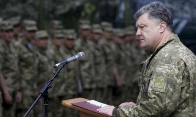 За час АТО загинули 387 десантників - Порошенко