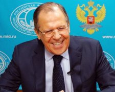 Театр абсурду: Лавров звинуватив Україну в нападі на Донбас