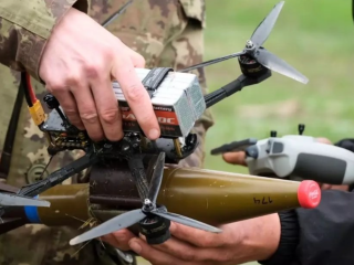 Дрон, безпілотник / фото: скриншот YouTube