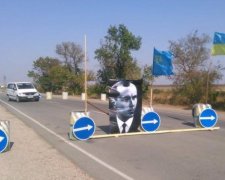 На блокпосту Чонгар появился Бандера (фото)