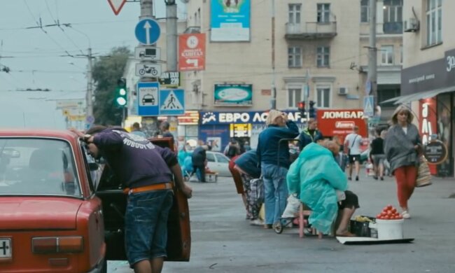 Переселенцы сравнили жизнь в Донецке и Мелитополе - "Изолированность от мира"