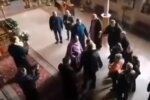бійка в церкві, скріншот з відео