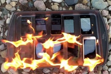 Заради експерименту відеоблогер спалив усю лінійку  iPhone