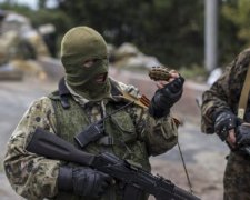 Бойовики влаштували українським захисникам пекельний "дощ"