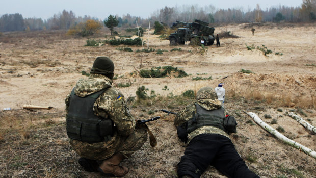 Українські захисники відправили відому "ополченочку" до пекла: жорсткі кадри