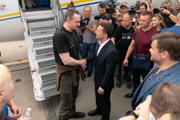 Зеленський благословив Сенцова на два нових подвиги: "Кохання, не схоже на жодне інше"