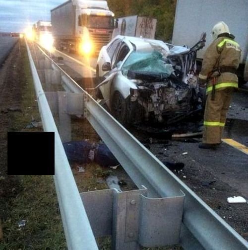 Смертельна ДТП з машиною Ані Лорак: у мережі з’явилися фото з місця аварії
