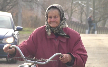 Пенсионерка. Фото: скрин youtube