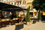 Китайський вірус не відпускає Прикарпаття - лікарні переповнені, карантин триває