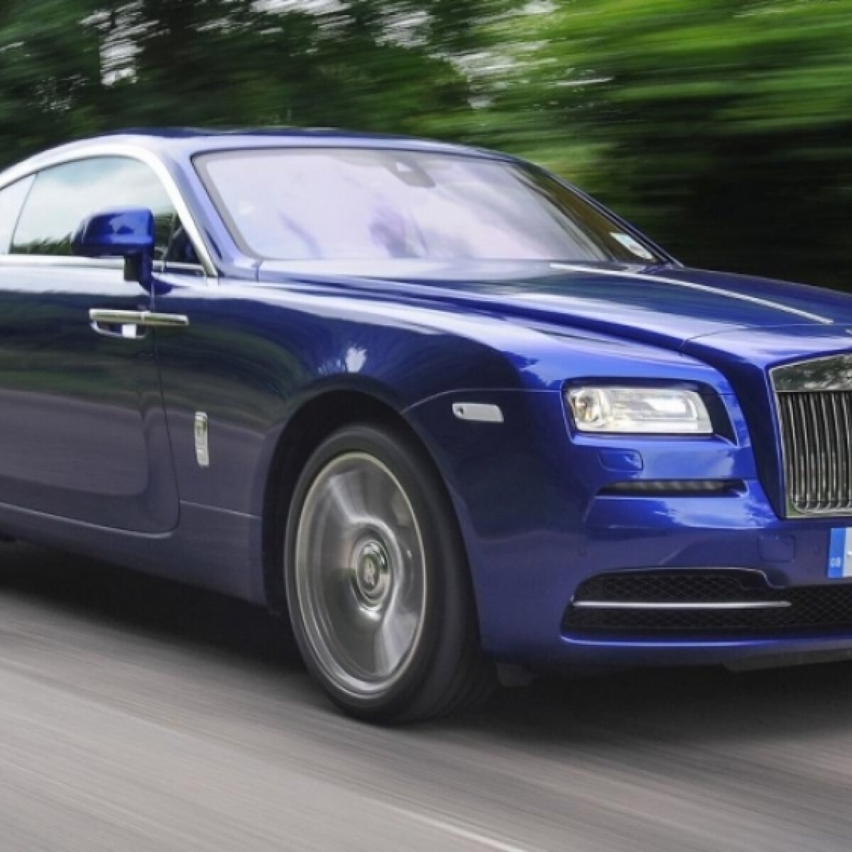 Зависть - грех: киевские священники ездят на Rolls-Royce - ЗНАЙ ЮА