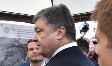 Порошенко пообіцяв міст в Європу