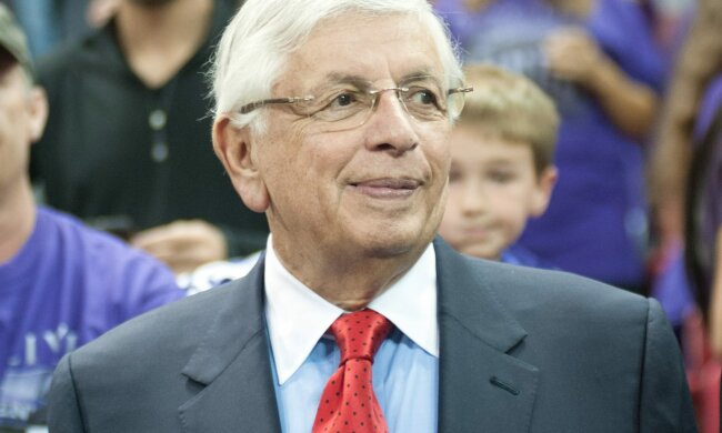 Дэвид Стерн