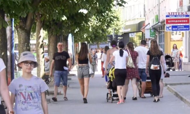 Украинцев оштрафовали на 5 миллионов из-за зарплат в конвертах: кого проверяют