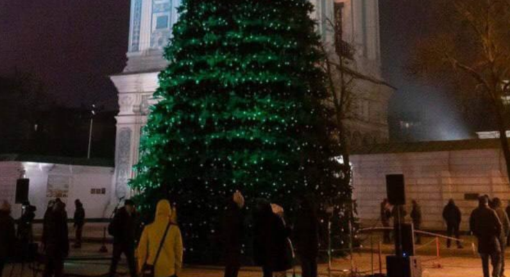 Головна ялинка країни-2026, Софіївська площа, фото: Знай.ua
