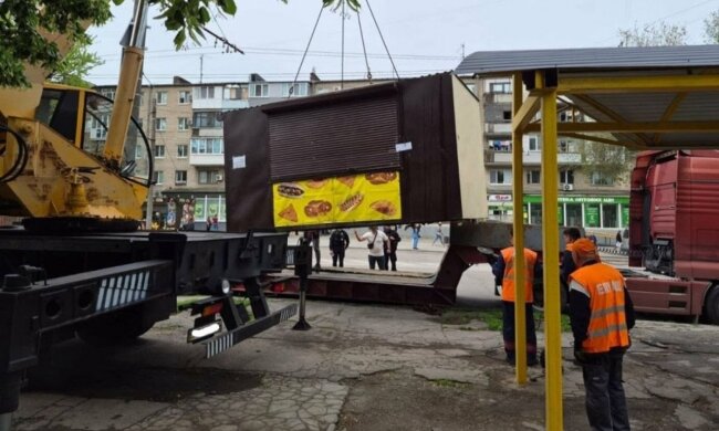 Демонтаж кіосків у Дніпрі