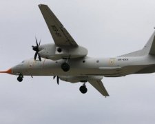 Антонов продемонстрував свою гордість в Парижі: відео з кабіни пілота