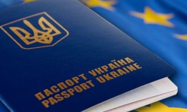 Поляки вирішать демографічні проблеми за рахунок українців