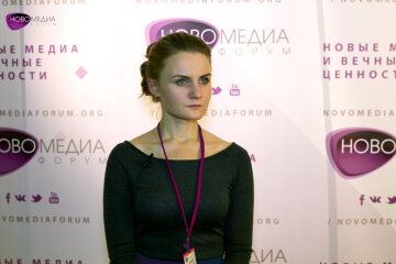 Светлана Крюкова, Детектор медіа