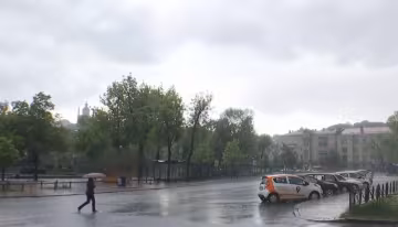 Ливень, фото: скриншот из видео