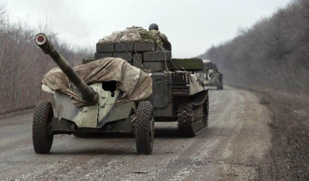 На Донбасі завершили відведення артилерії калібром менше 100 мм