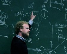 Ученые нашли новый способ хранения энергии