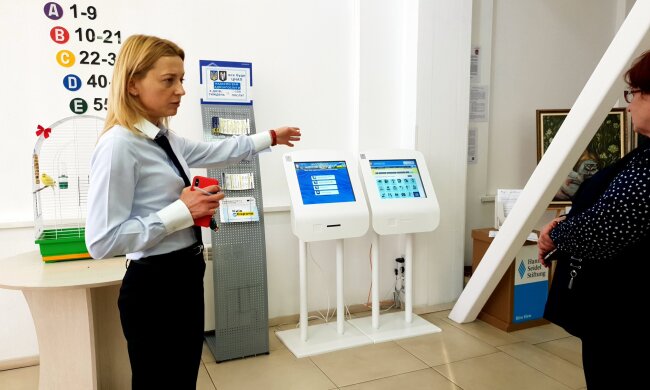 Субсидії, адмінпослуги - фото ЦНАП м. Києва (Фейсбук)