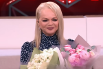 Лариса Доліна, кадр з відео
