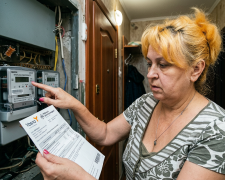 Платіжка за світло. Фото: згенероване ШІ