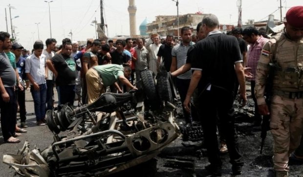 Смертник подорвал 10 человек в Ираке