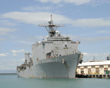 USS Fort McHenry