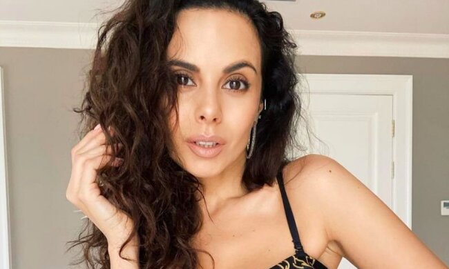 Настя Каменских, instagram.com/kamenskux/