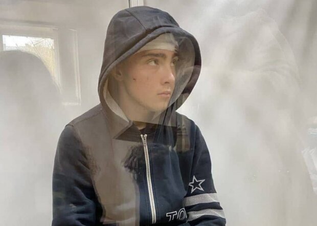 16-летний виновник ДТП в Харькове, кадр из видео