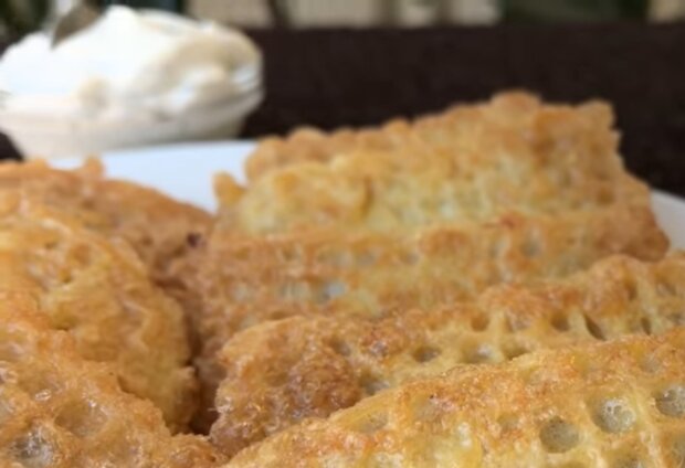 Вафельные коржи с фаршем и сыром — рецепт с фото пошагово