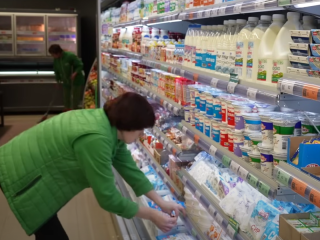 Молочні продукти. Фото: скрін youtube