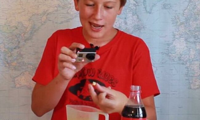 Эксперимент показал реакцию зубов на газированную воду (видео)