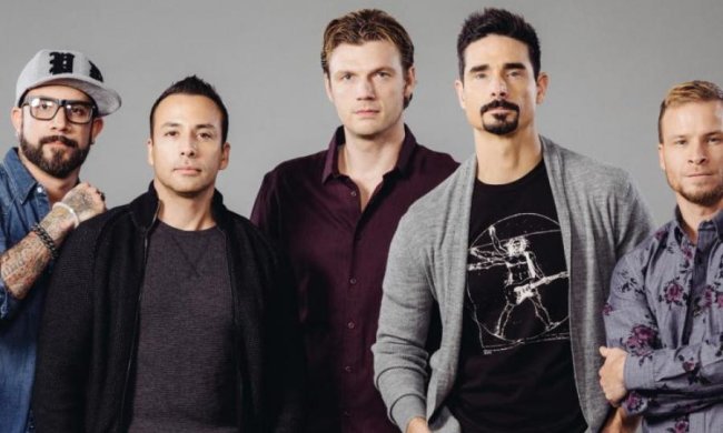 Зберігала себе для майбутнього чоловіка: кумира 90-х звинуватили у збоченнях