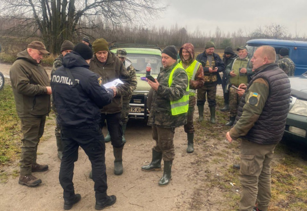 Никакой охоты во время войны: Госэкоинспекция Полесья жестко контролирует охотничьи угодья