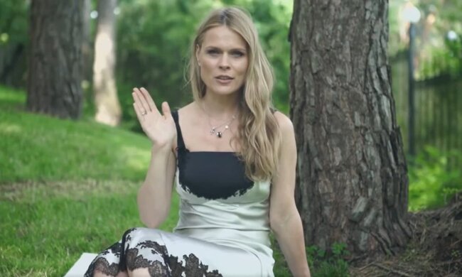 Оля Фреймут, скріншот з відео