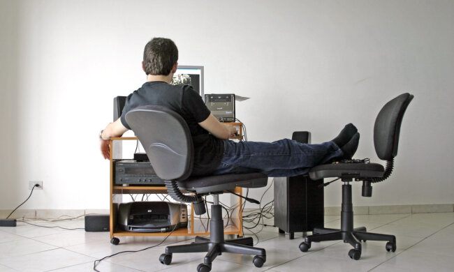 Даже хакер не понадобился: сотрудник Nokia случайно слил секретные данные России