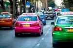 Опасность такси можно определить по цвету