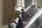 Люди в масках, скриншот: Youtube