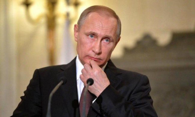 Стрічка прокльонів: мережа вибухнула "привітаннями" Путіна