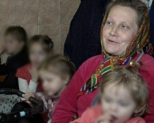 Українка народила дев'ятнадцяту дитину і поскаржилася на життя: "Важко, мені 45..."