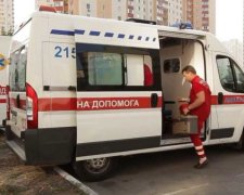 "Пусть хоть сдохнет": побитую девочку с инвалидностью зверски затравили в Днепре 