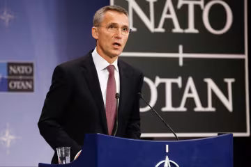 Мирний Столтенберг несподівано звернувся до Європи: "повинні брати участь в ядерних місіях"