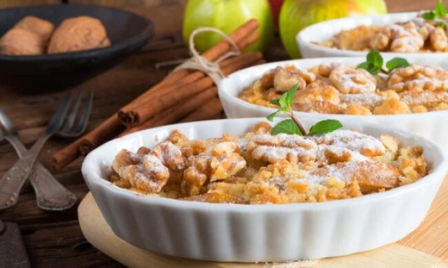 Тертий пиріг з грушею і халвою, фото smachno