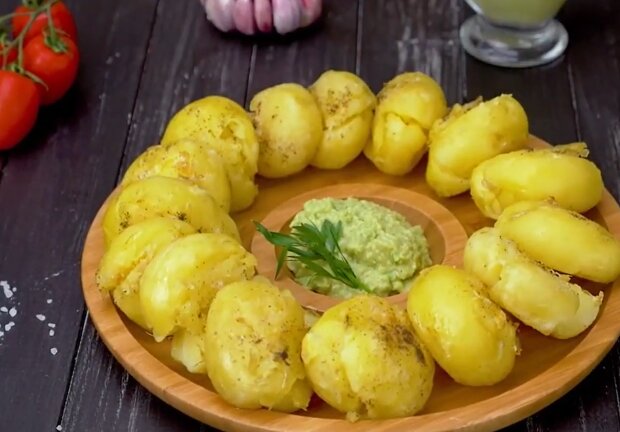Блюда из молодого картофеля, скриншот: YouTube