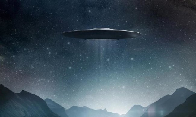 В небе над США засекли загадочный объект